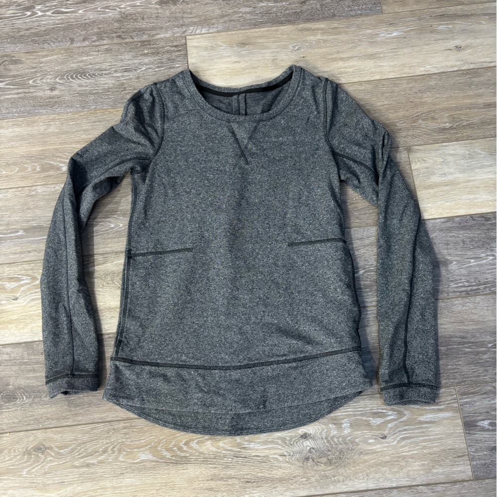 Lululemon Top Sz 4 Exhalation Gray Long Sleeve Pullover Activewear Athleisure